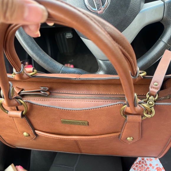 Frye and Co - Picture 2 of 5